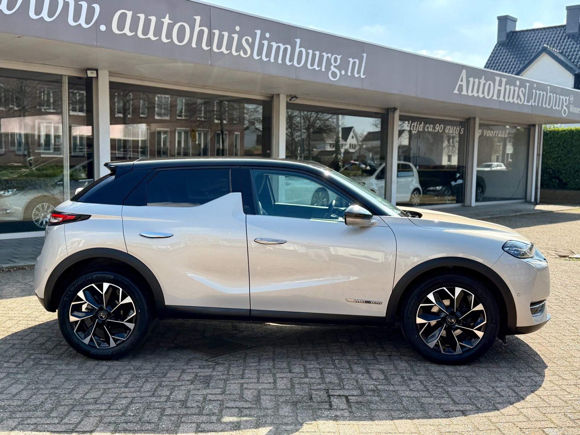 DS 3 Crossback 1.2 PureTech Louvre (2022), foto 3