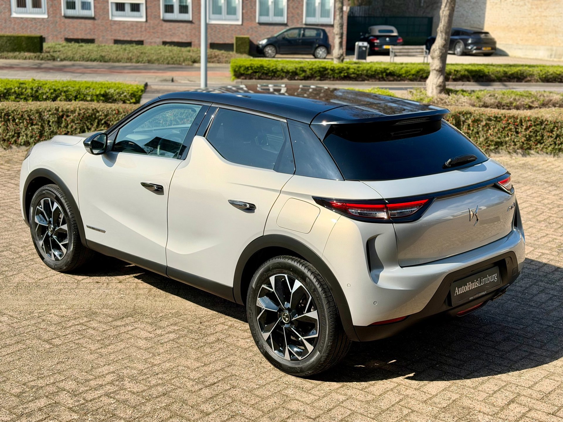 DS 3 Crossback 1.2 PureTech Louvre (2022), foto 5