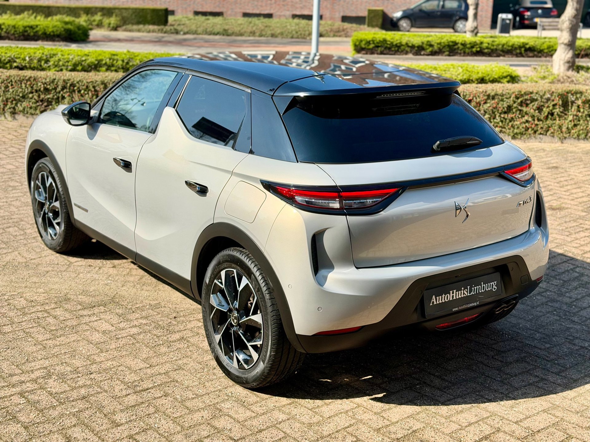 DS 3 Crossback 1.2 PureTech Louvre (2022), foto 6