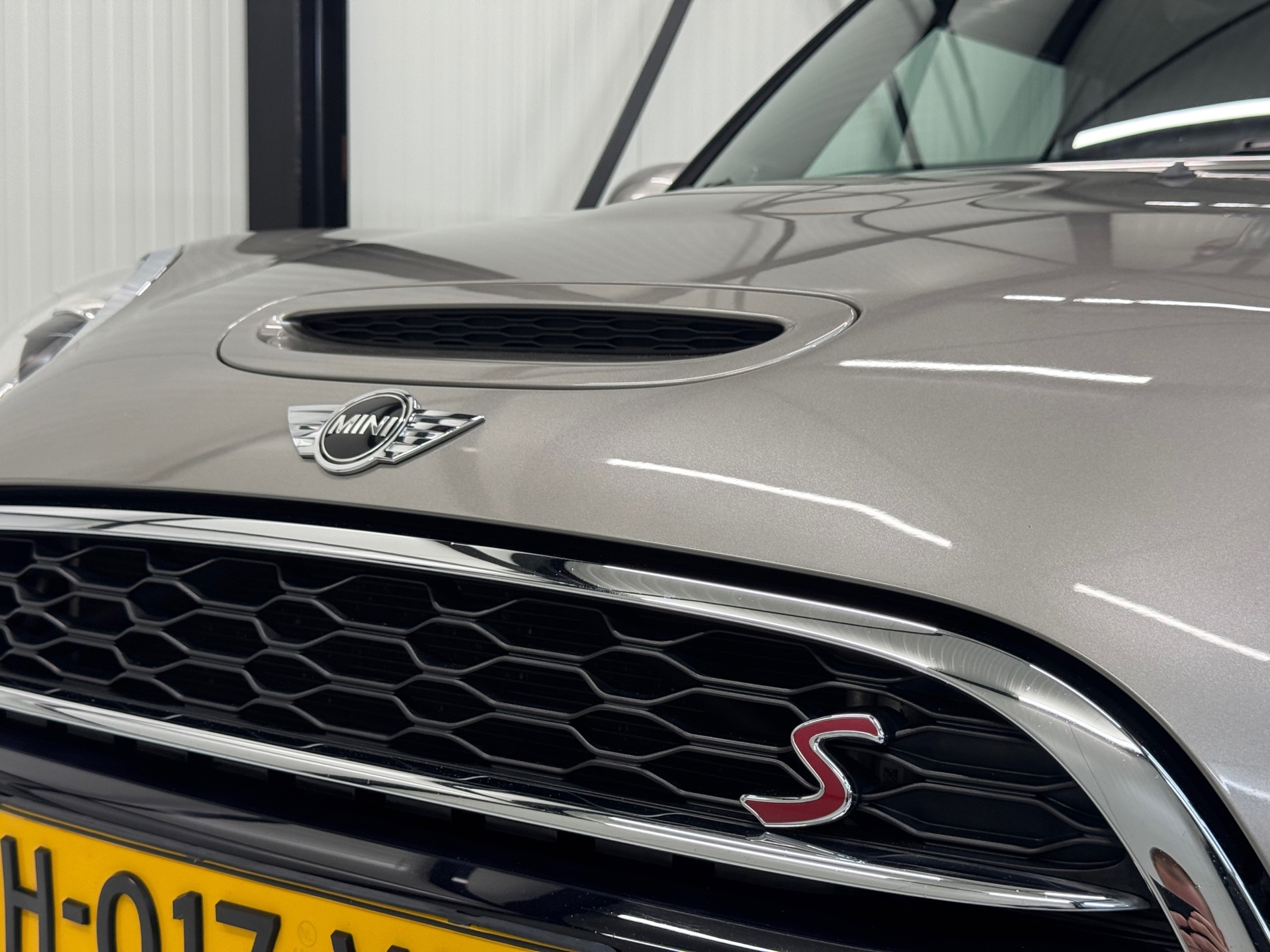 Mini Cabrio 2.0 Cooper S Chili Serious Business (2016), foto 50