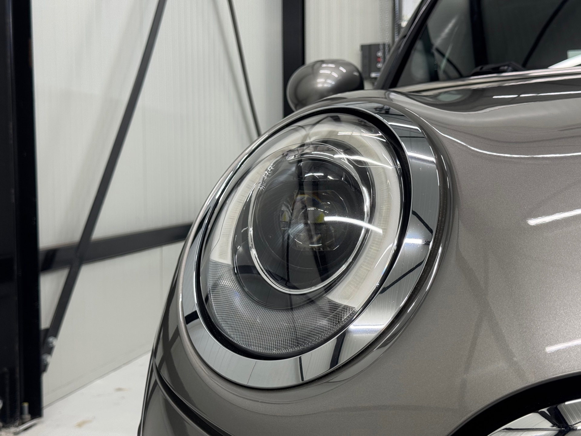 Mini Cabrio 2.0 Cooper S Chili Serious Business (2016), foto 52