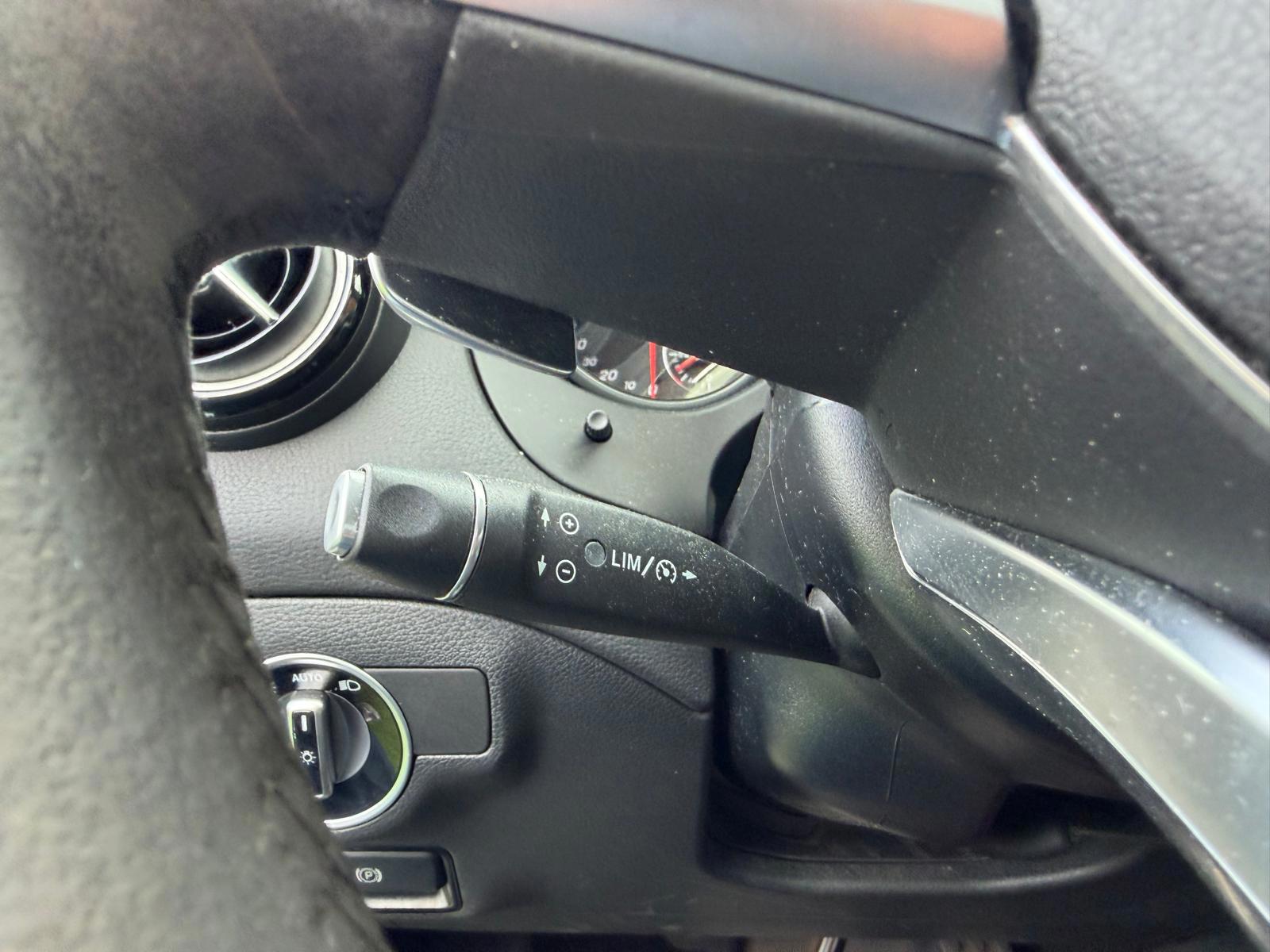 Mercedes-Benz GLA-klasse 180 Business Solution AMG-Camera (2017), foto 23