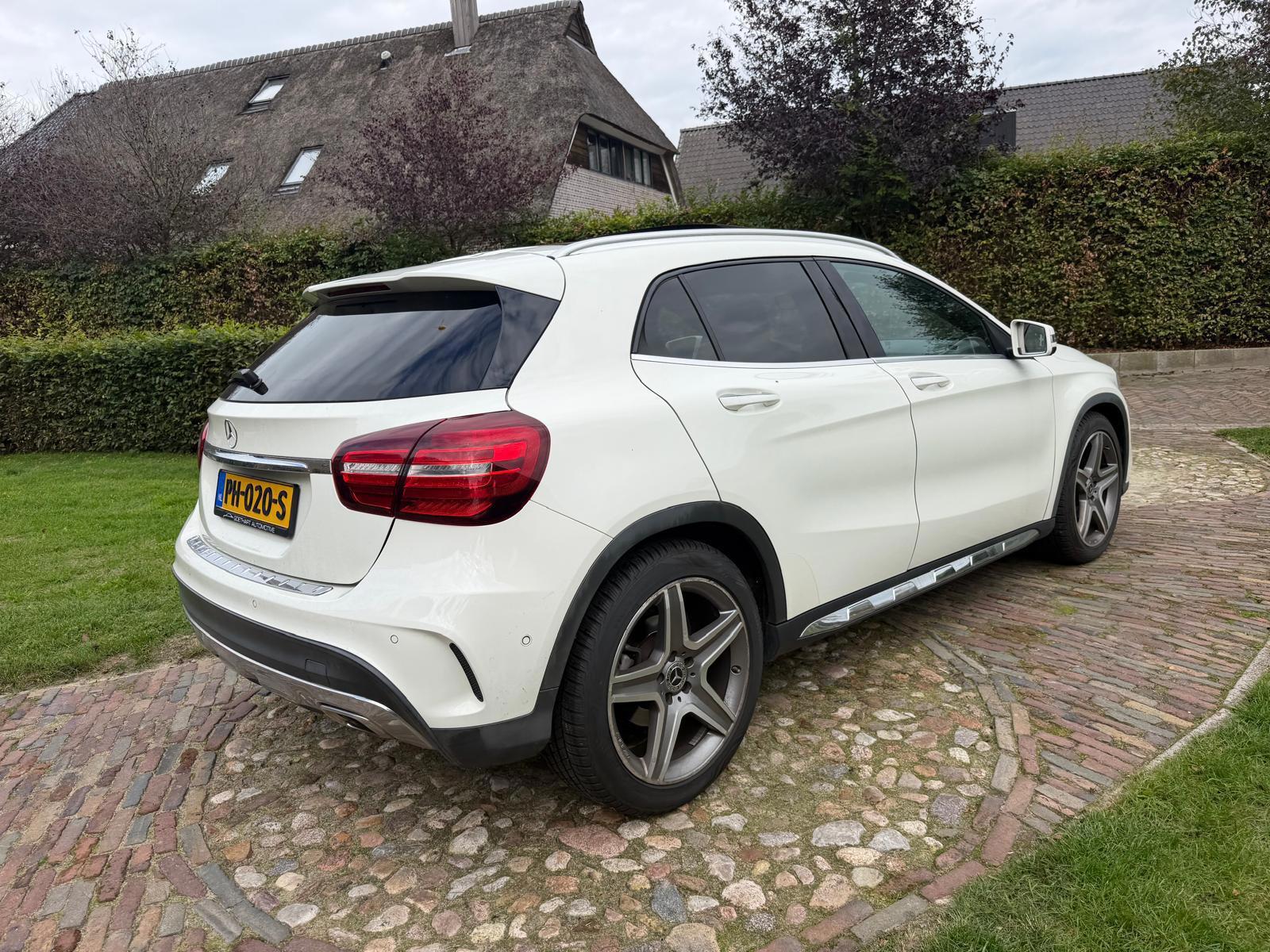 Mercedes-Benz GLA-klasse 180 Business Solution AMG-Camera (2017), foto 5