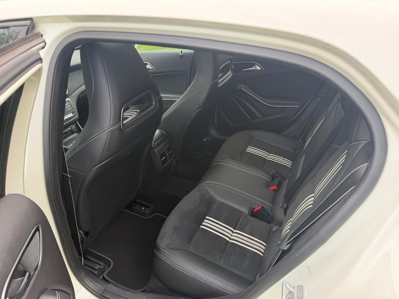 Mercedes-Benz GLA-klasse 180 Business Solution AMG-Camera (2017), foto 8