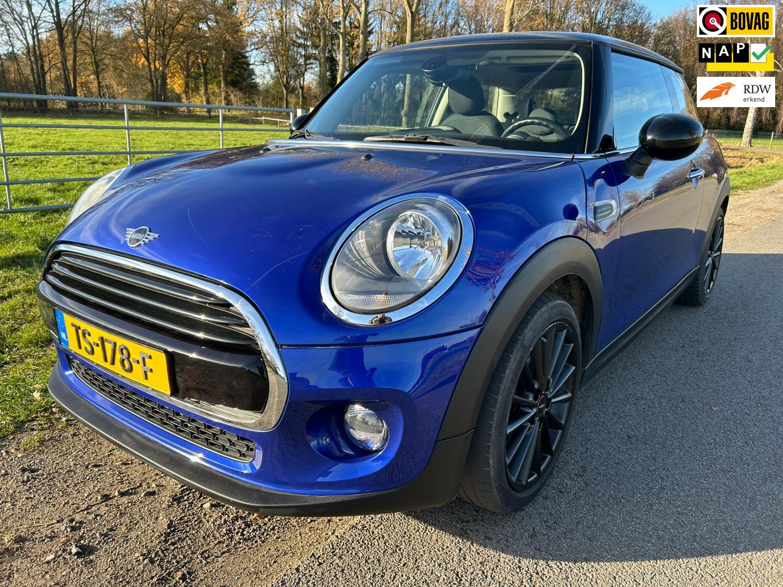 Mini 1.5 Cooper (2018), foto 1