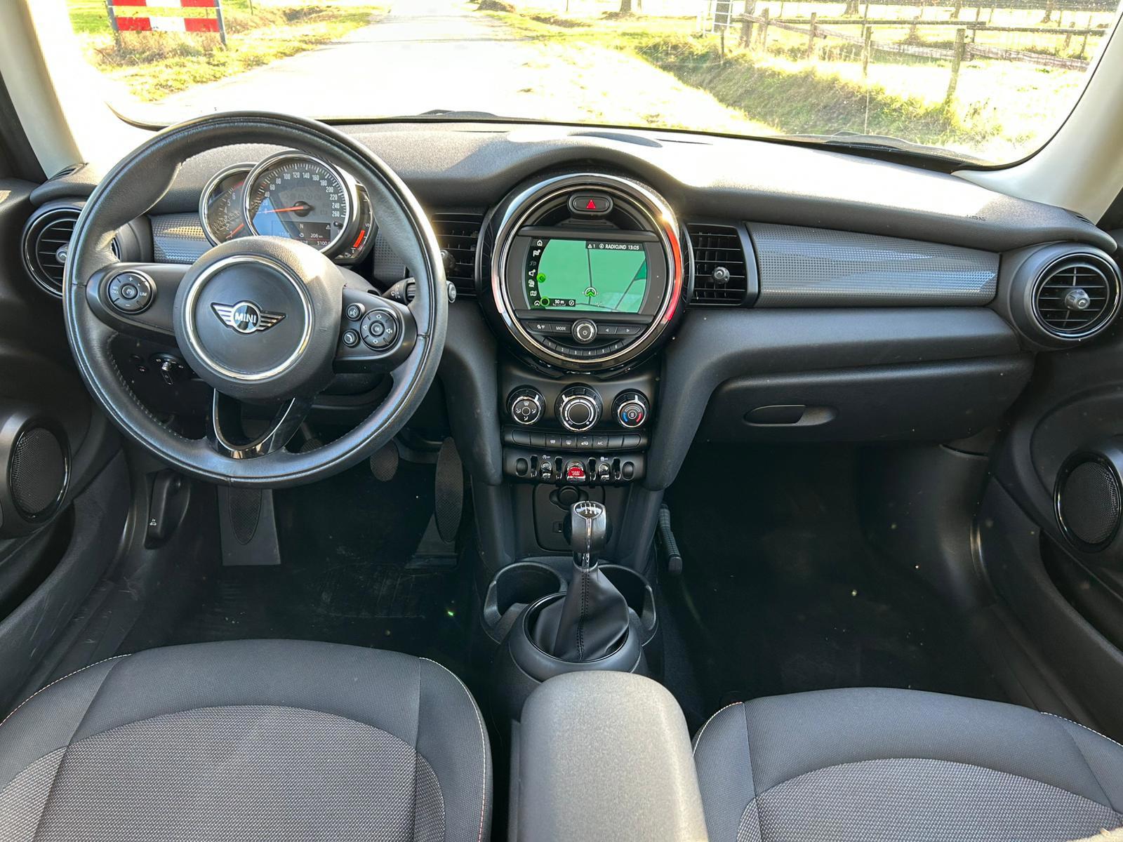Mini 1.5 Cooper (2018), foto 11