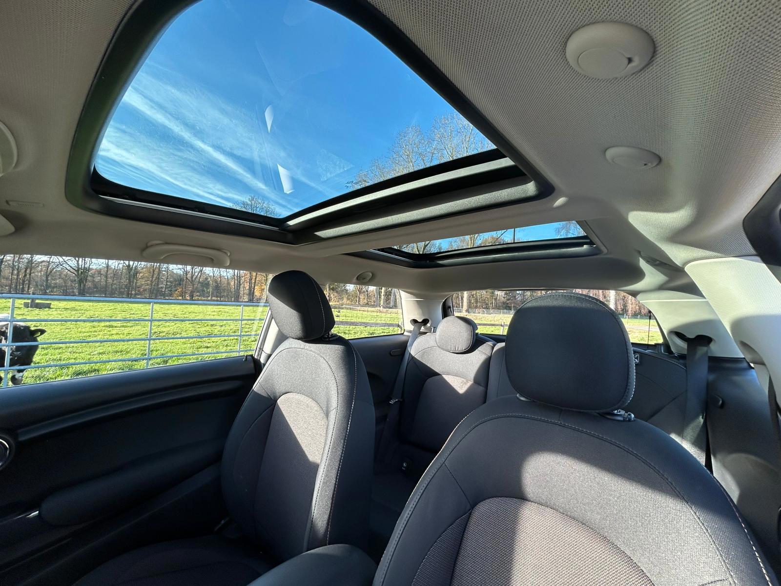 Mini 1.5 Cooper (2018), foto 19