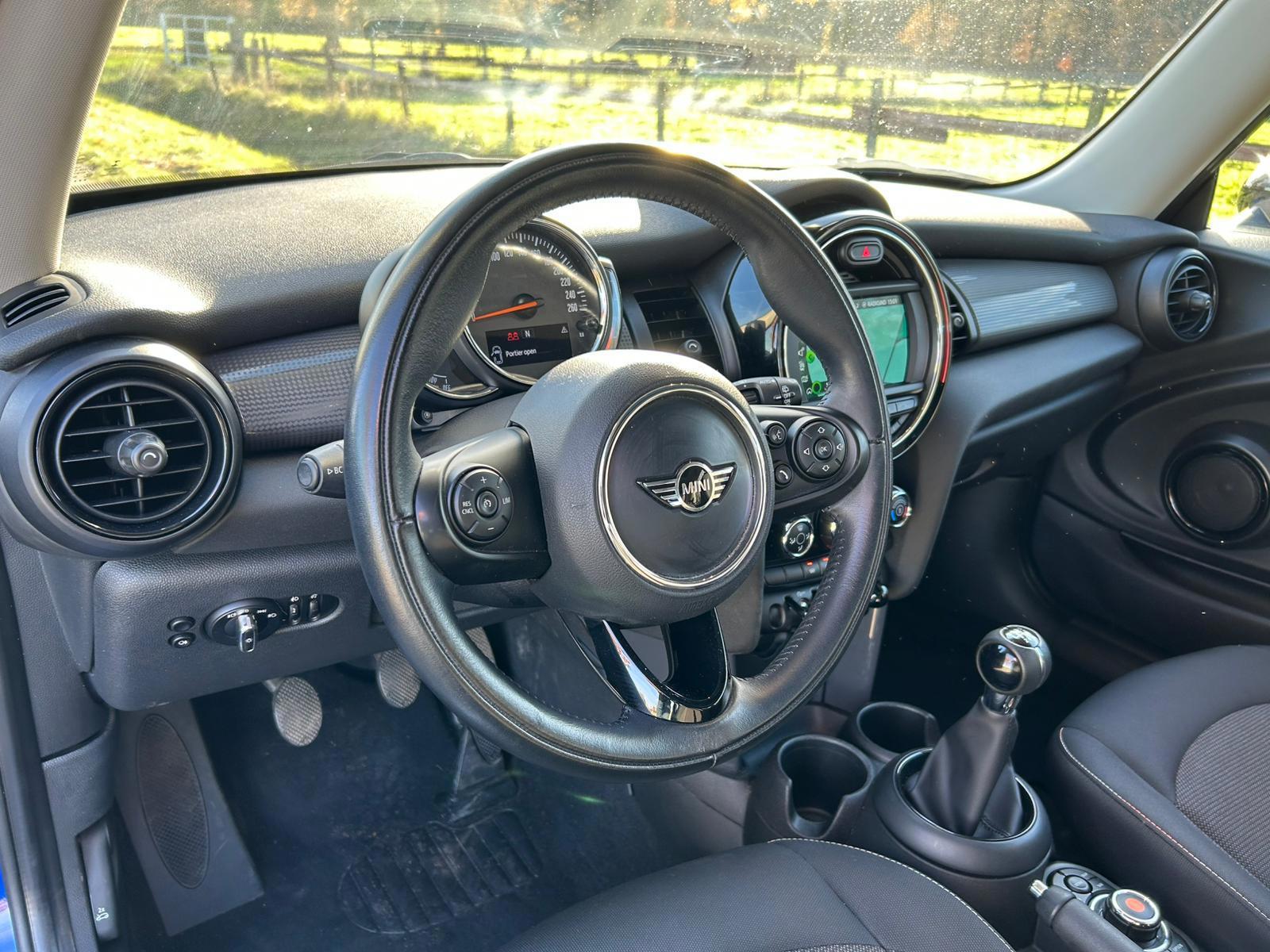 Mini 1.5 Cooper (2018), foto 10