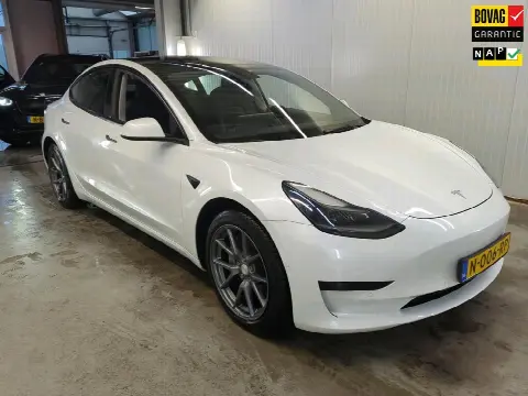 Tesla Model 3 RWD Plus 60 kWh WARMTEPOMP (2021)