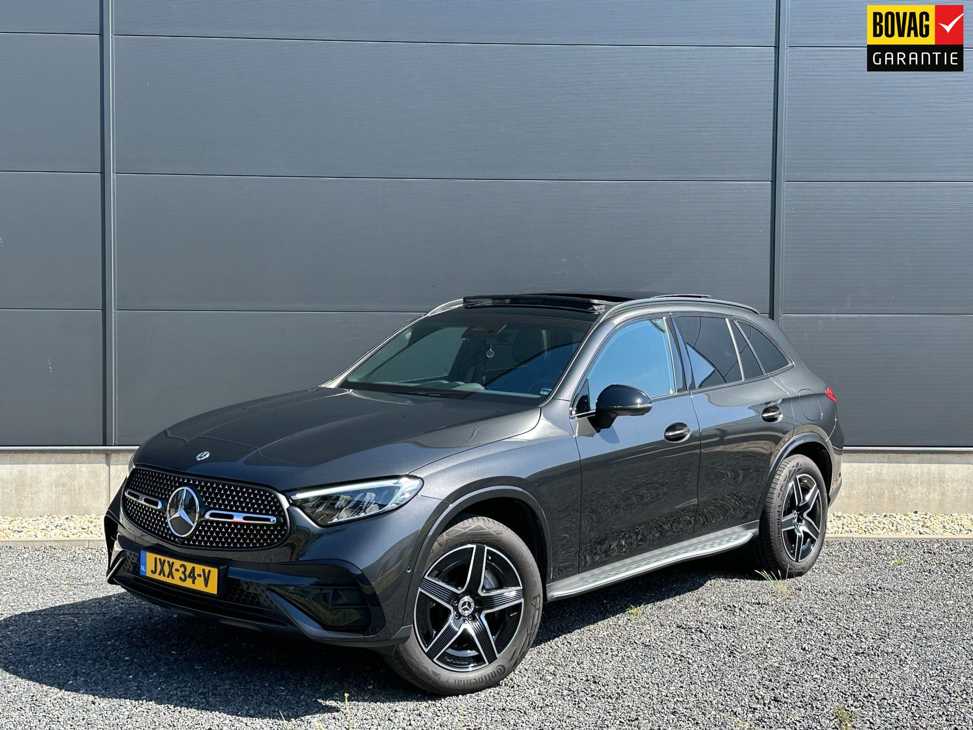 Mercedes-Benz GLC-klasse 300e 4MATIC AMG Line (2024), foto 1