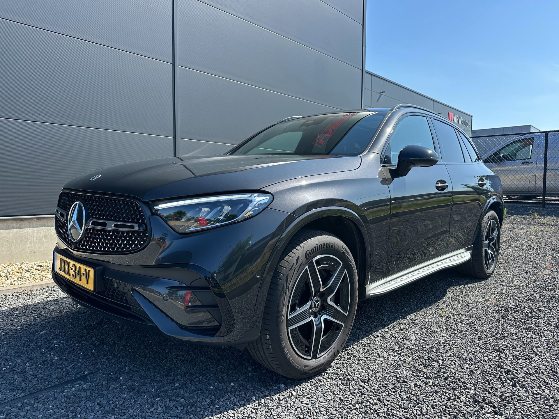 Mercedes-Benz GLC-klasse 300e 4MATIC AMG Line (2024), foto 3