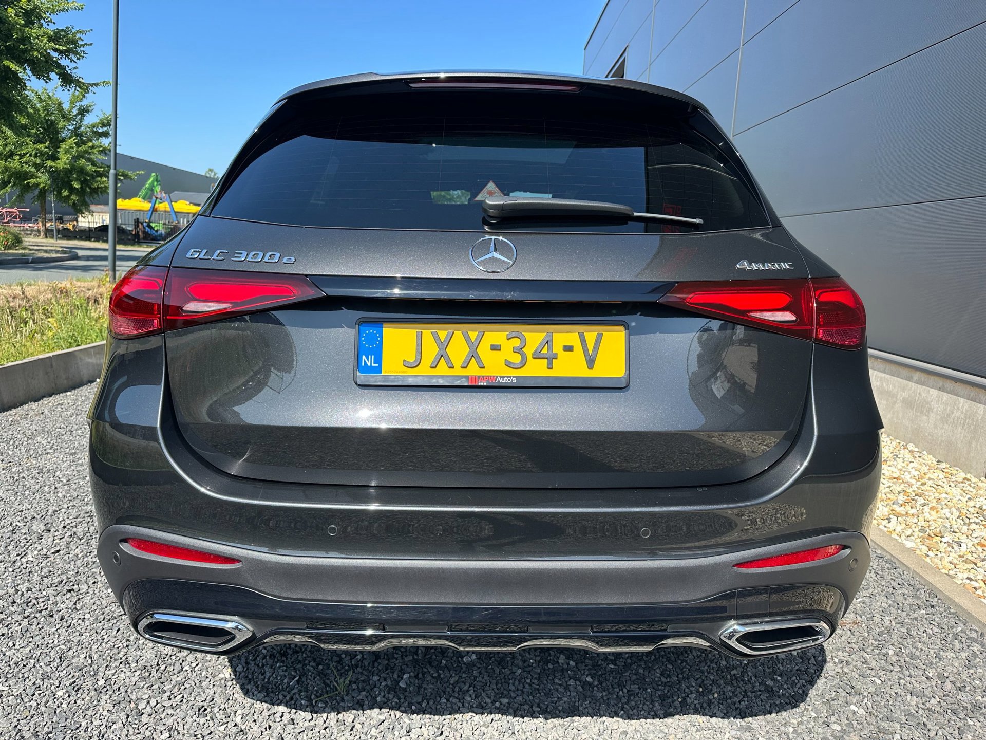 Mercedes-Benz GLC-klasse 300e 4MATIC AMG Line (2024), foto 10