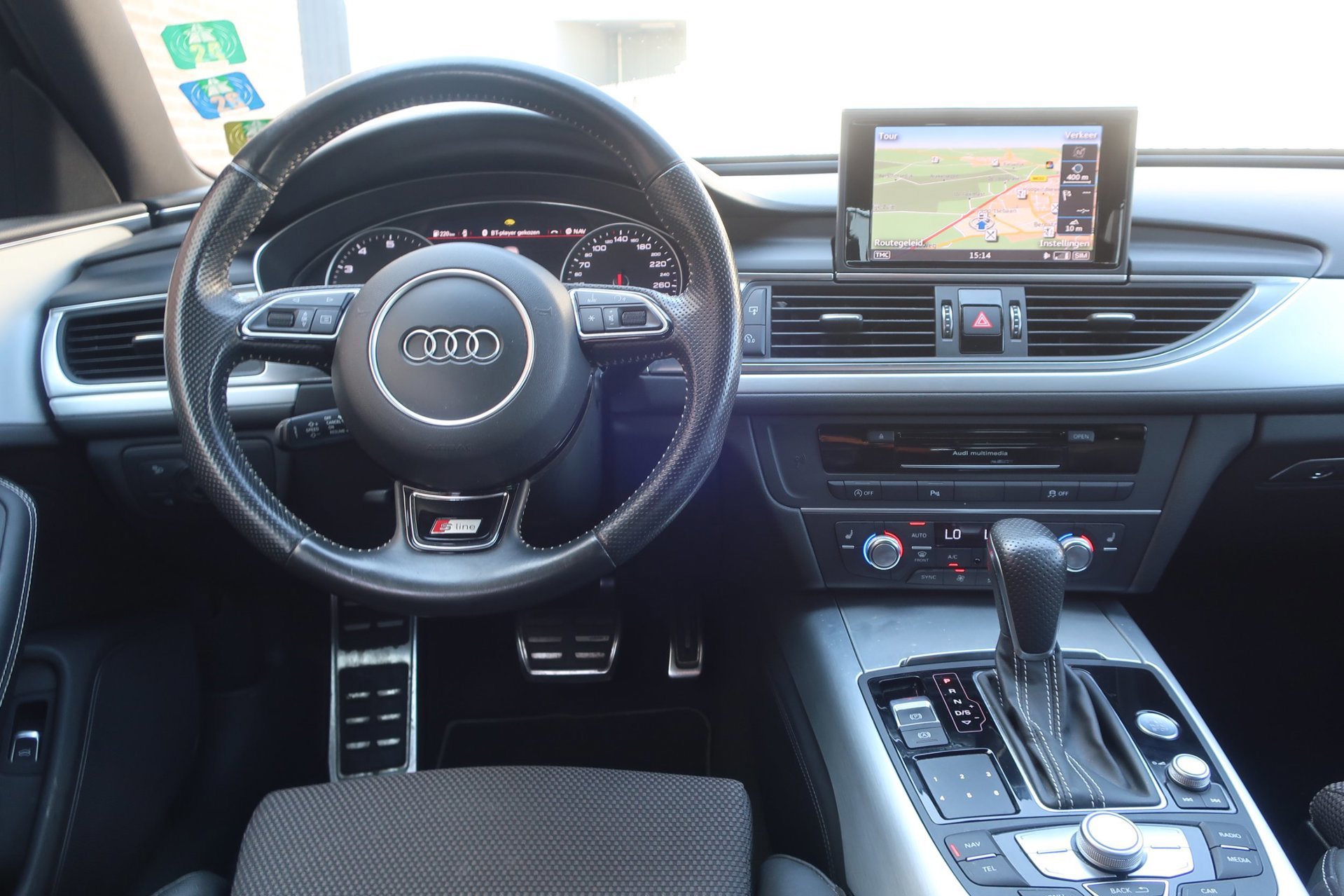Audi A6 Avant 1.8 TFSI ultra Adrenalin Sport 2X S-Line_ (2016), foto 12