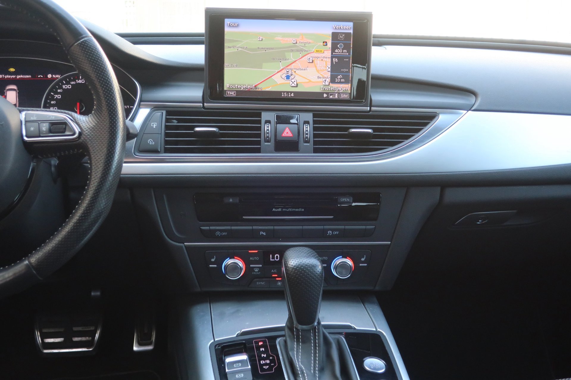 Audi A6 Avant 1.8 TFSI ultra Adrenalin Sport 2X S-Line_ (2016), foto 13