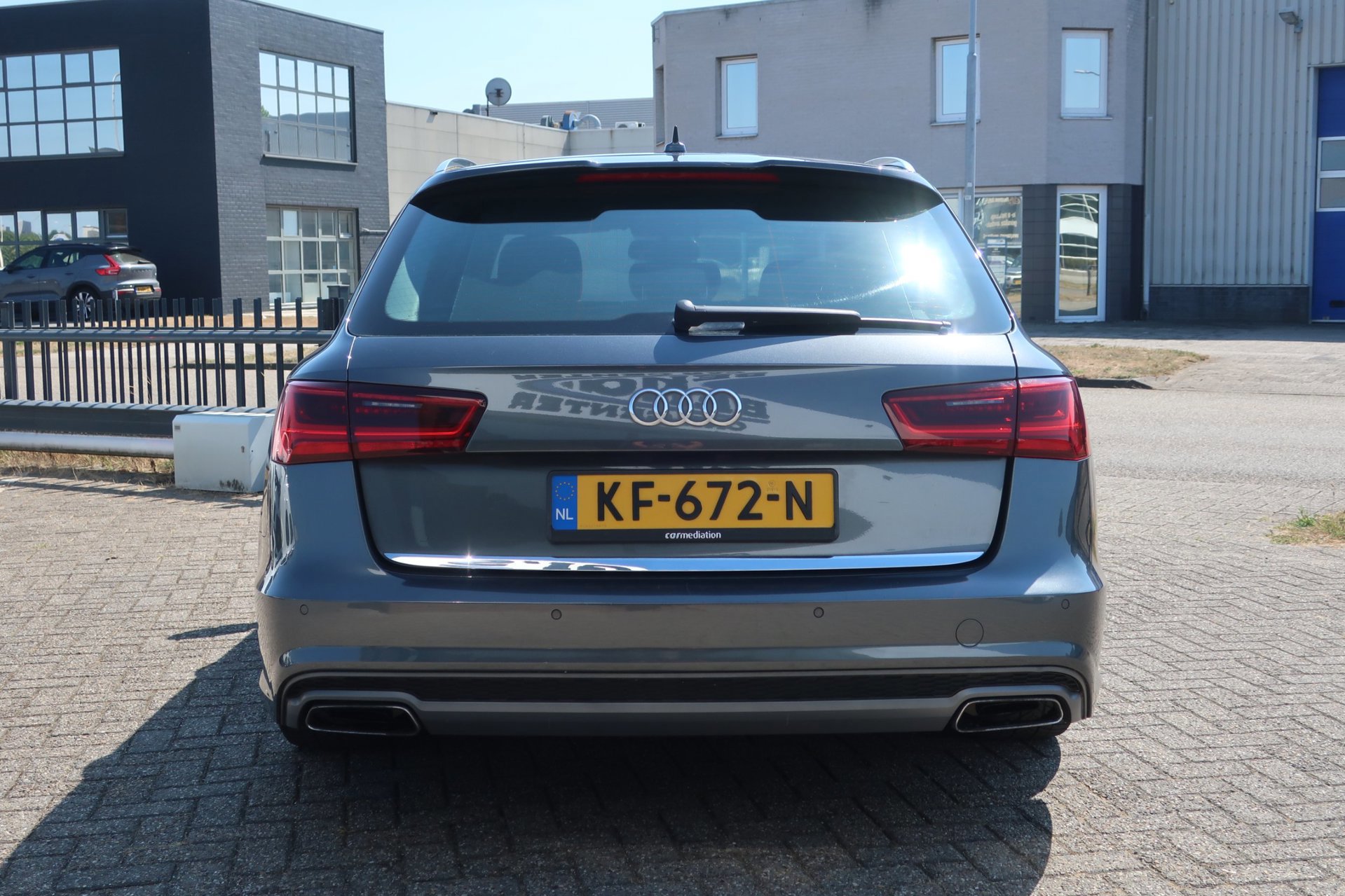 Audi A6 Avant 1.8 TFSI ultra Adrenalin Sport 2X S-Line_ (2016), foto 10