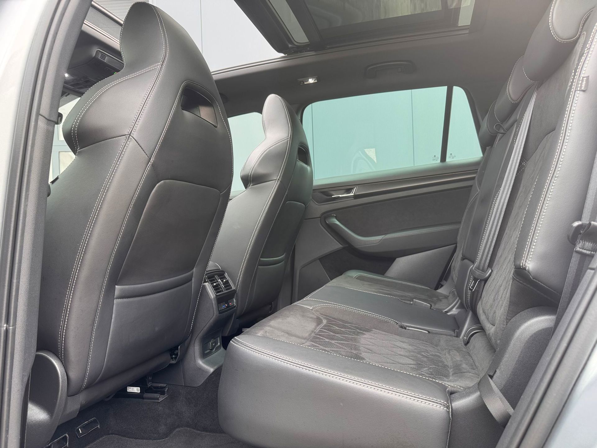 Skoda Kodiaq 1.5 TSI Sportline DSG 7-pers (2022), foto 19