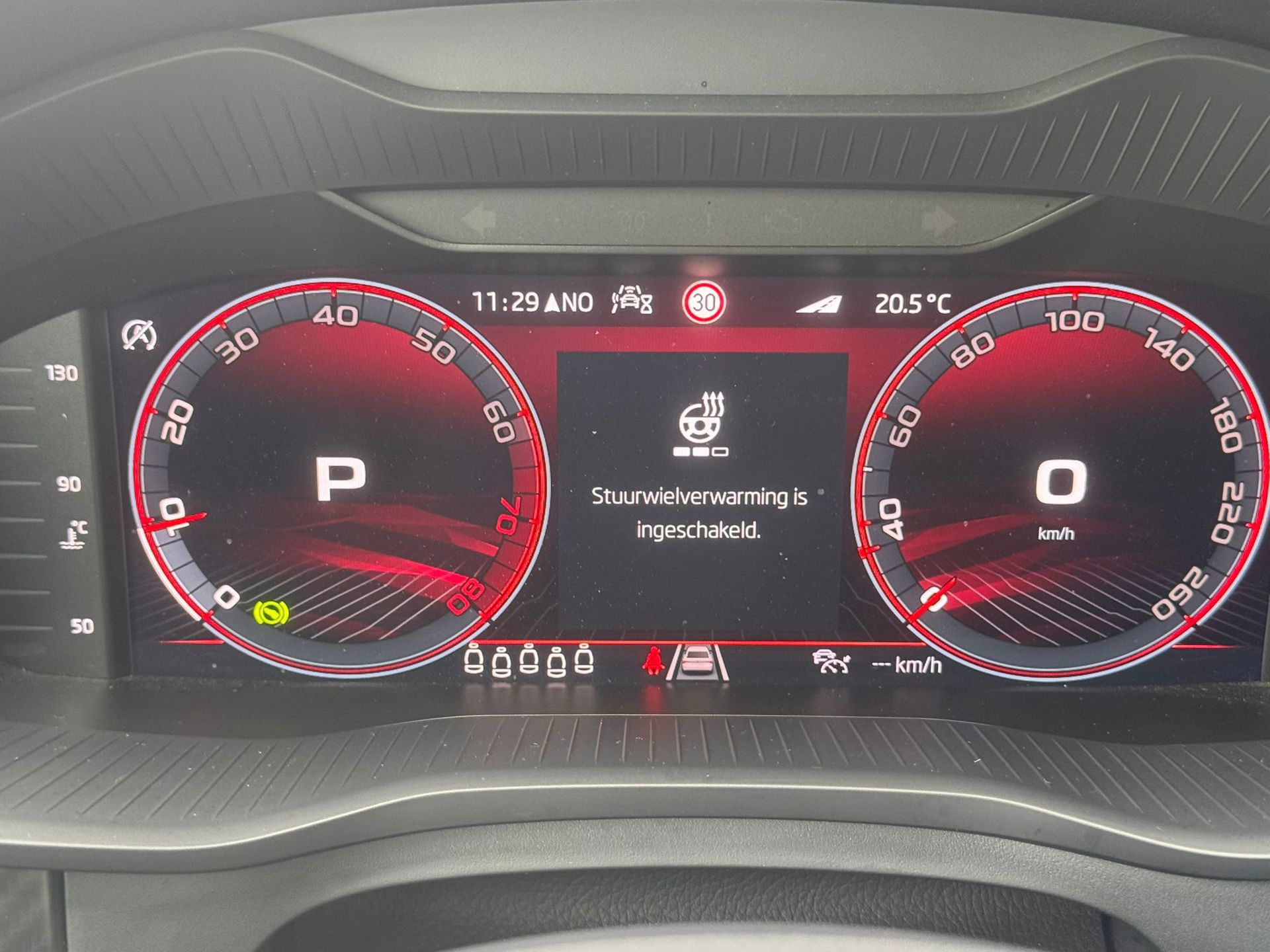 Skoda Kodiaq 1.5 TSI Sportline DSG 7-pers (2022), foto 31