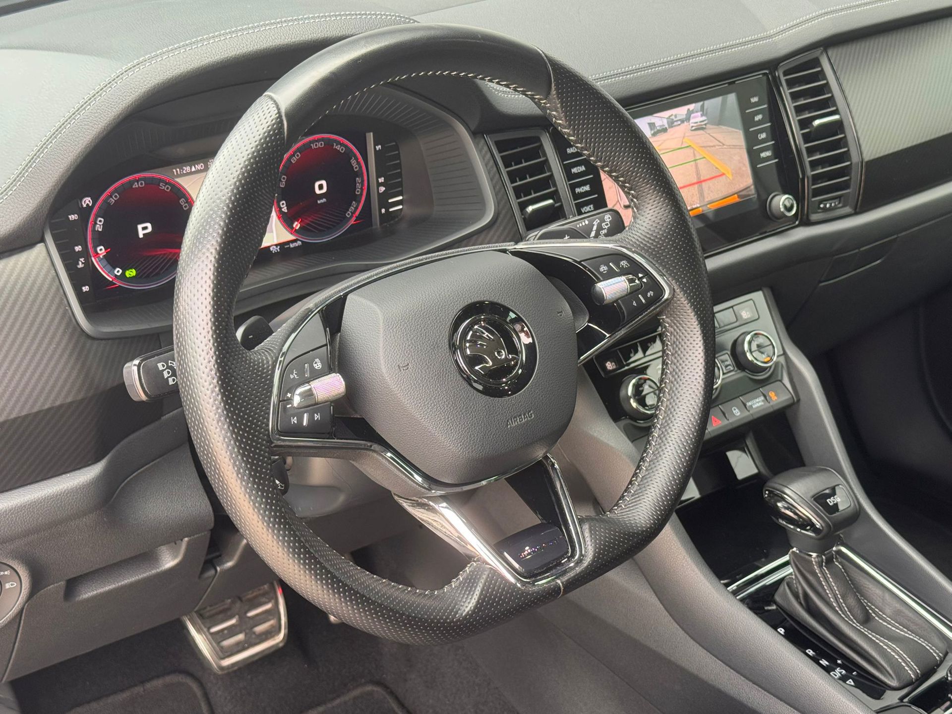 Skoda Kodiaq 1.5 TSI Sportline DSG 7-pers (2022), foto 8