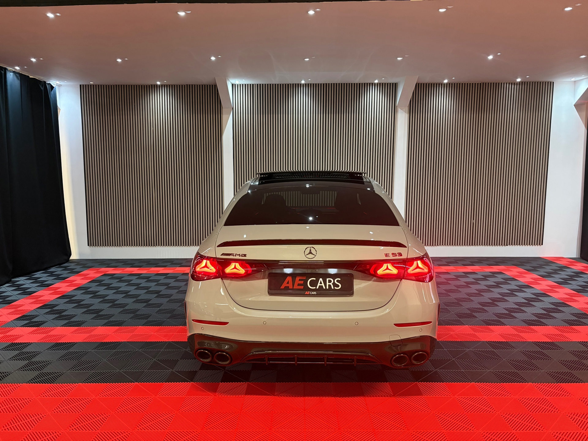 Mercedes-Benz E-klasse AMG 53 4MATIC (2025), foto 14