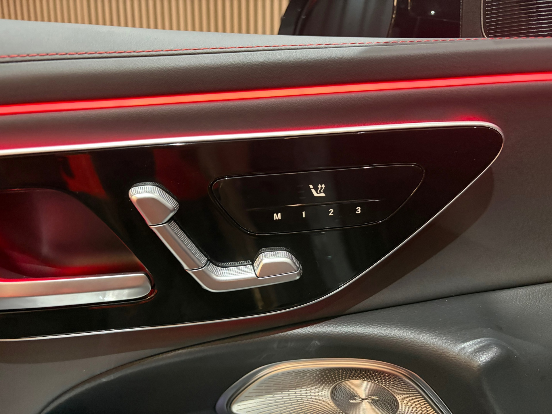 Mercedes-Benz E-klasse AMG 53 4MATIC (2025), foto 27