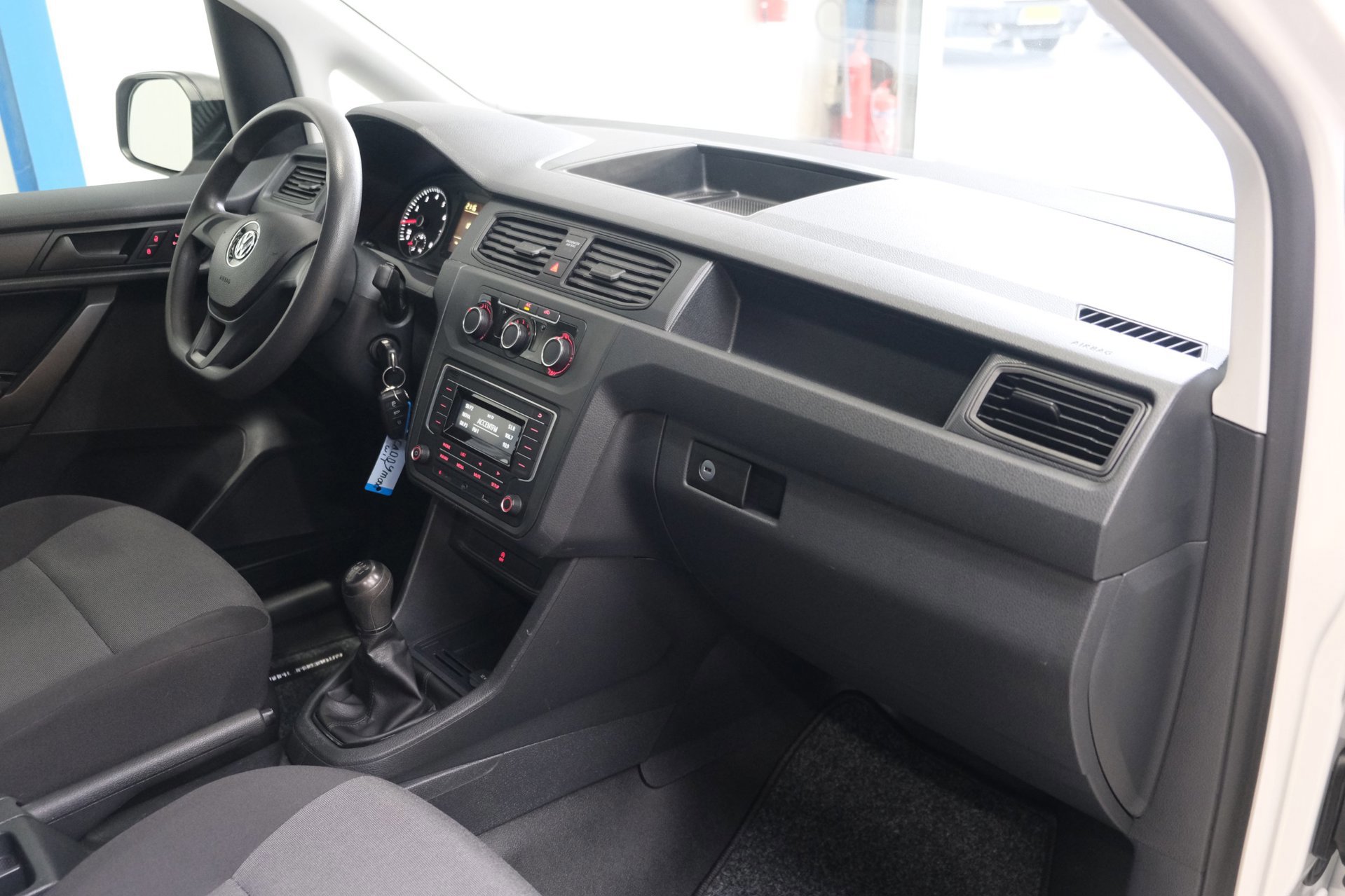 Volkswagen Caddy 1.0 TSI L2H1 BMT Maxi (2020), foto 8