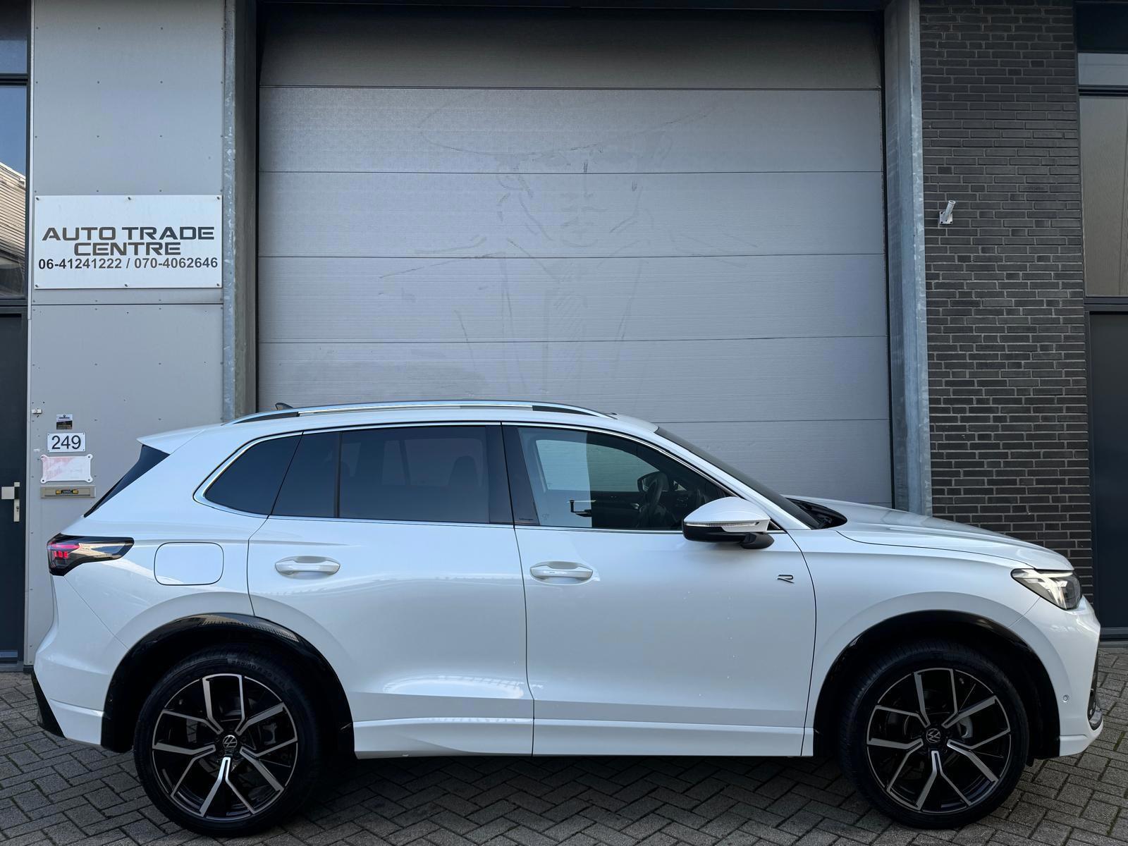 Volkswagen Tiguan 1.5 eTSI R-Line (2024), foto 2