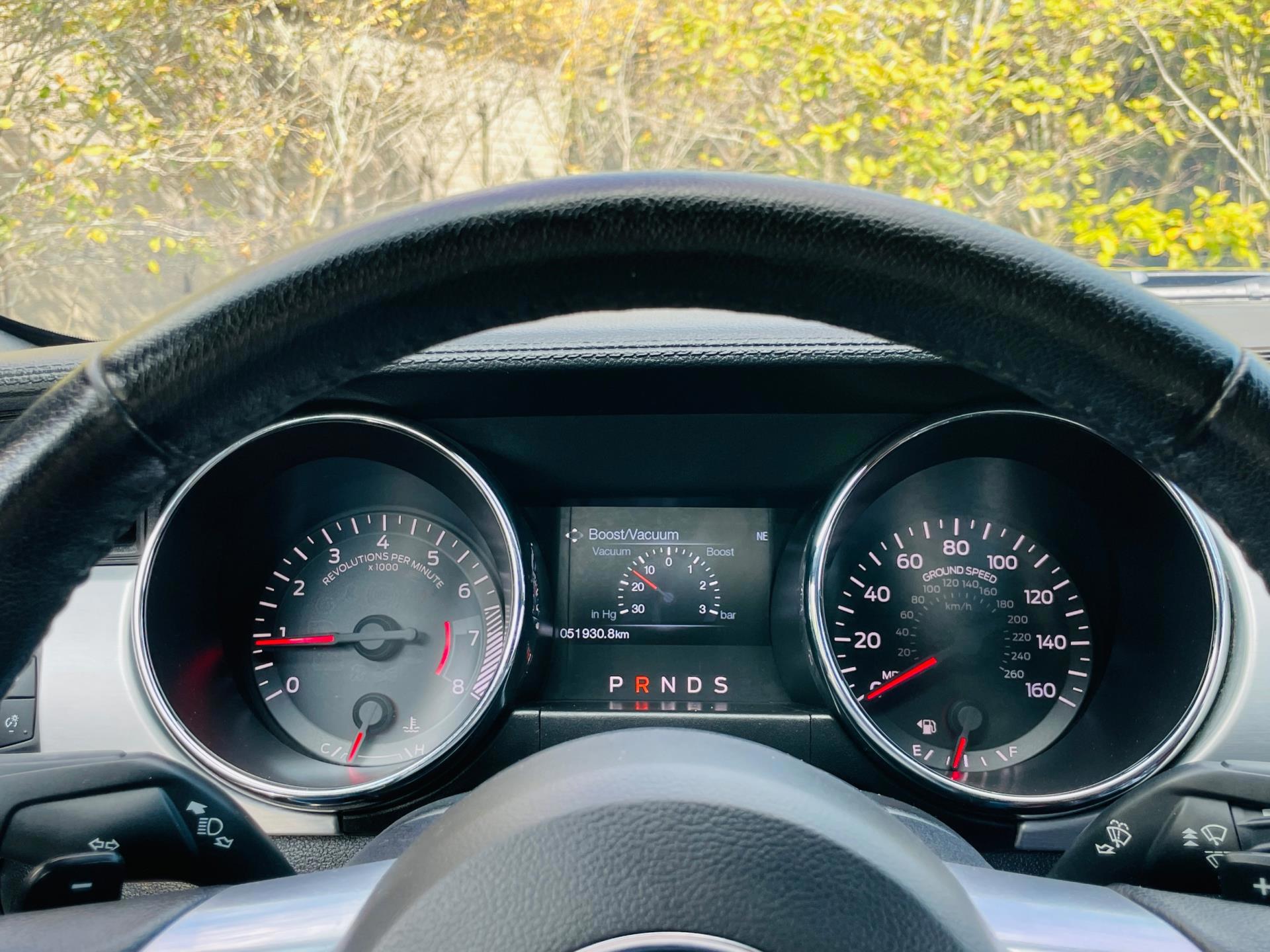 Ford Mustang Fastback 2.3 EcoBoost Premium (2016), foto 24