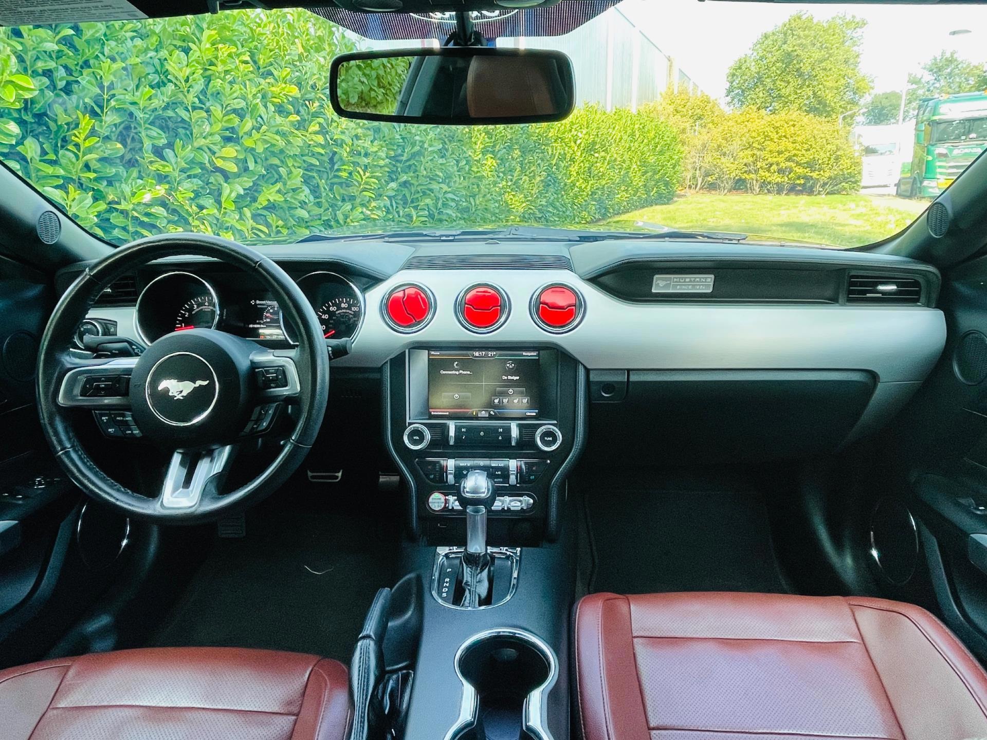 Ford Mustang Fastback 2.3 EcoBoost Premium (2016), foto 8