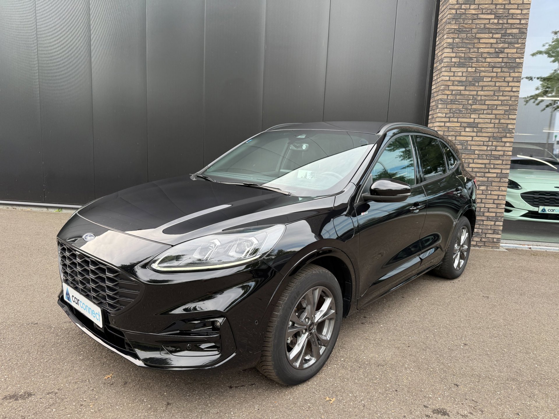 Ford Kuga 2.5 PHEV ST-Line X (2023), foto 1