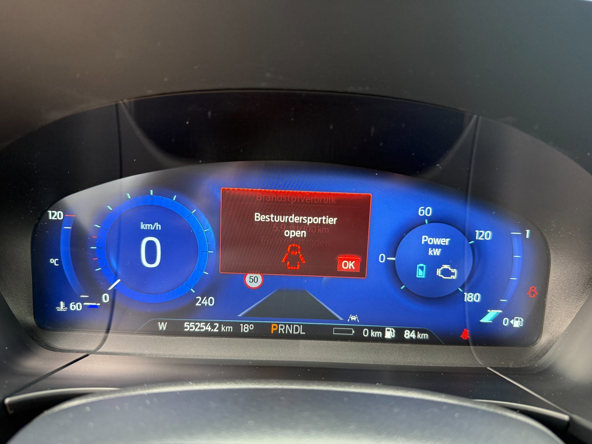 Ford Kuga 2.5 PHEV ST-Line X (2023), foto 12