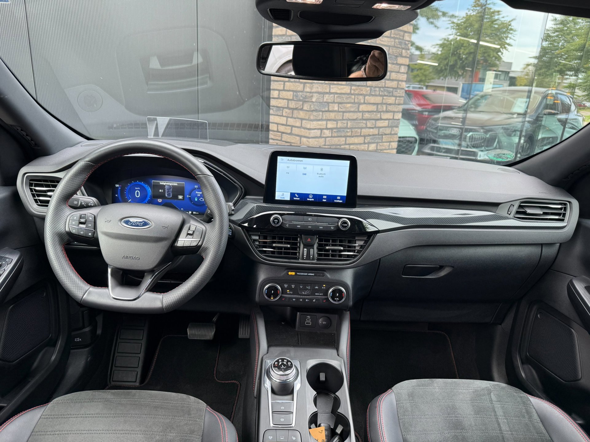 Ford Kuga 2.5 PHEV ST-Line X (2023), foto 9