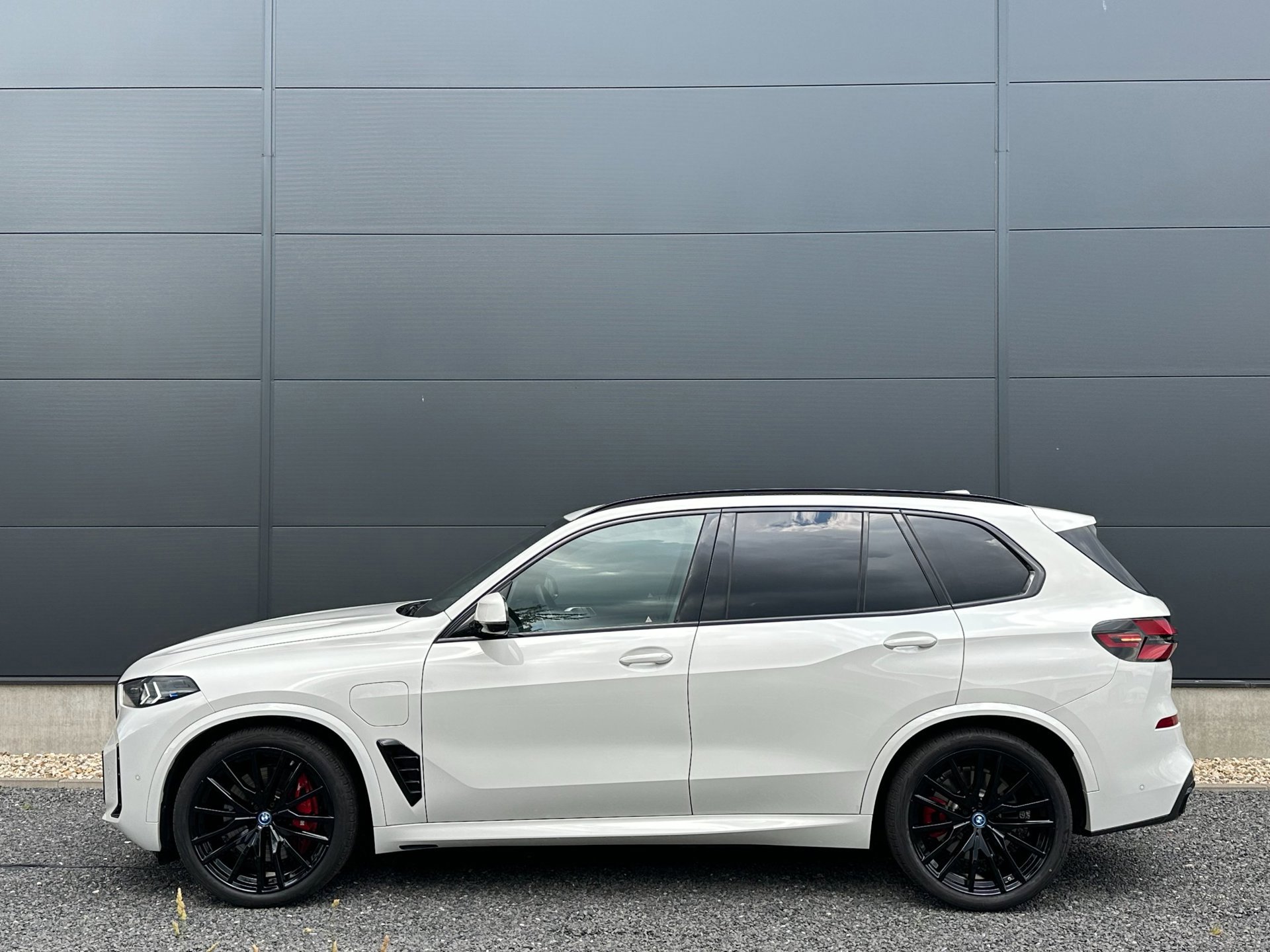 BMW X5 XDrive50e M Sport Pro (2024), foto 3