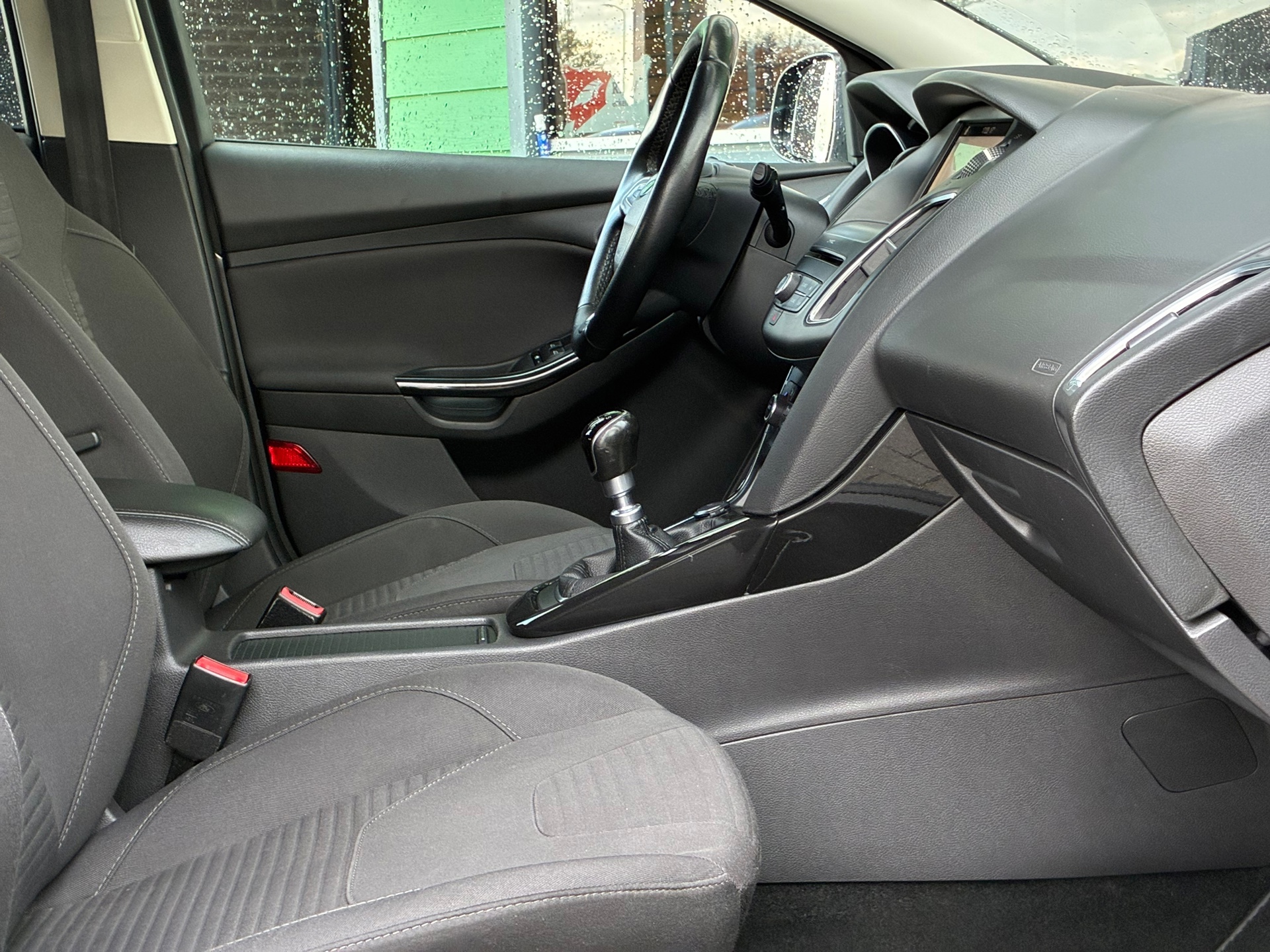 Ford Focus Wagon 1.0 Titanium (2017), foto 13