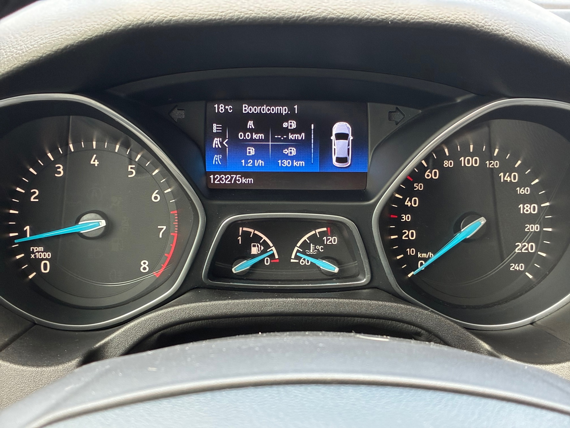 Ford Focus Wagon 1.0 Titanium (2017), foto 15