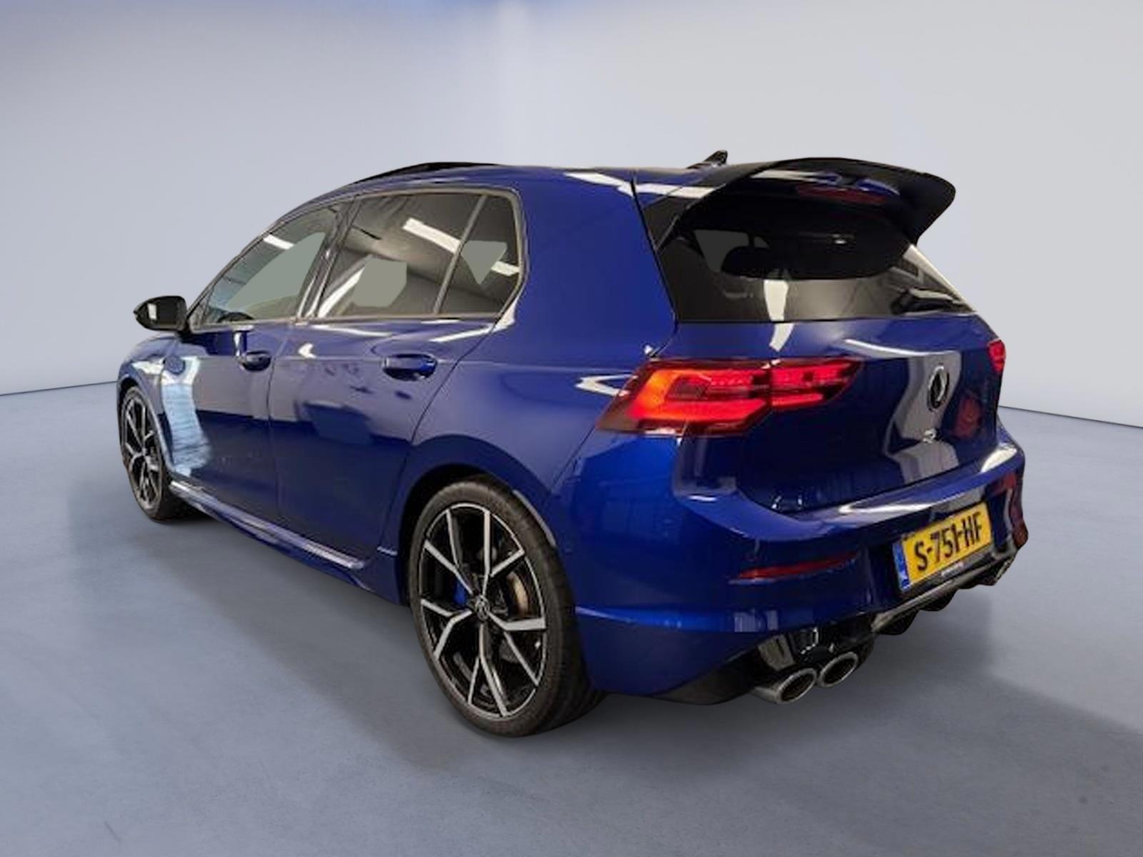 Volkswagen Golf 2.0 TSI R 4Motion (2021), foto 6