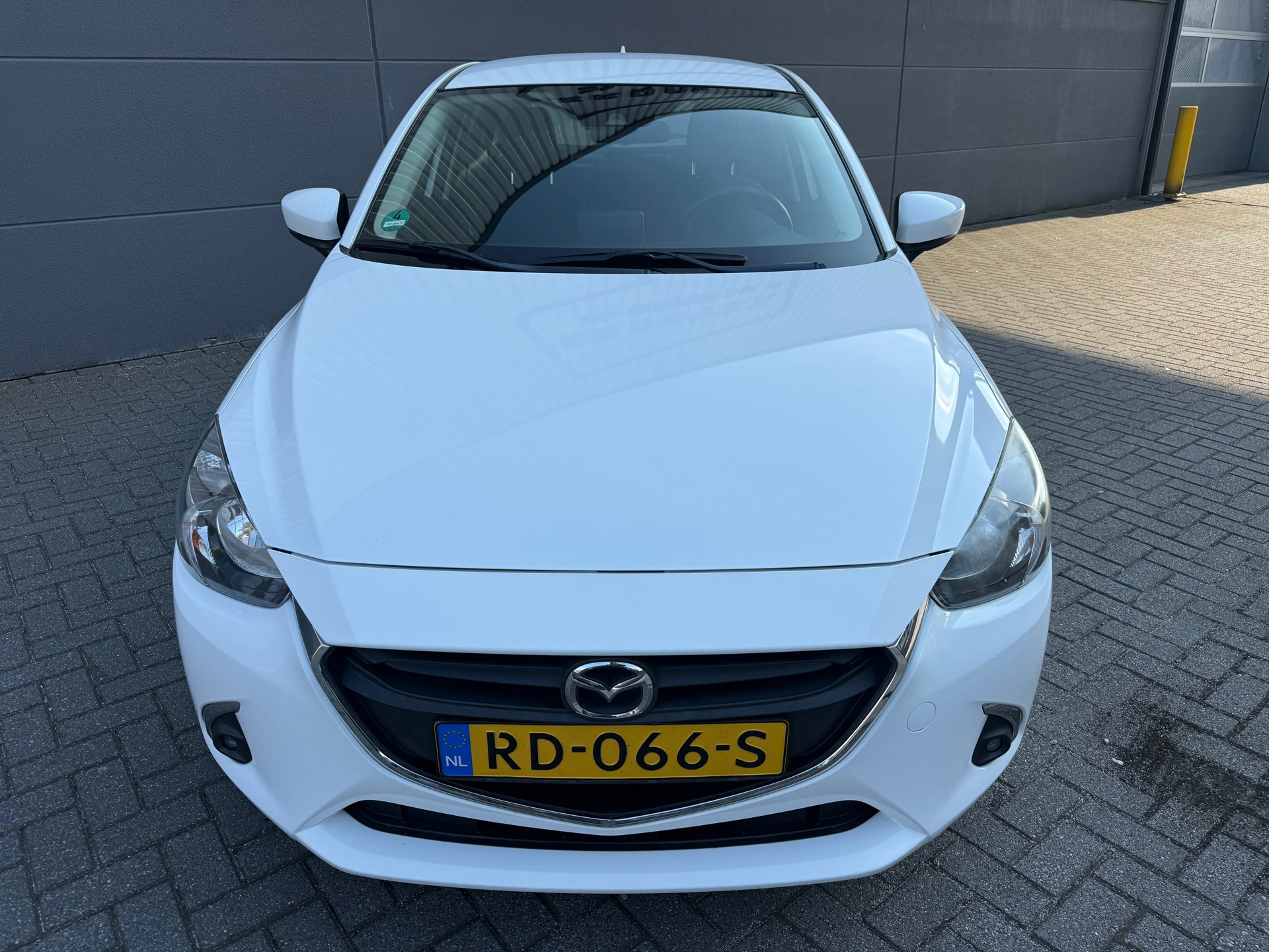 Mazda 2 1.5 Skyactiv-G Dynamic (2017), foto 2