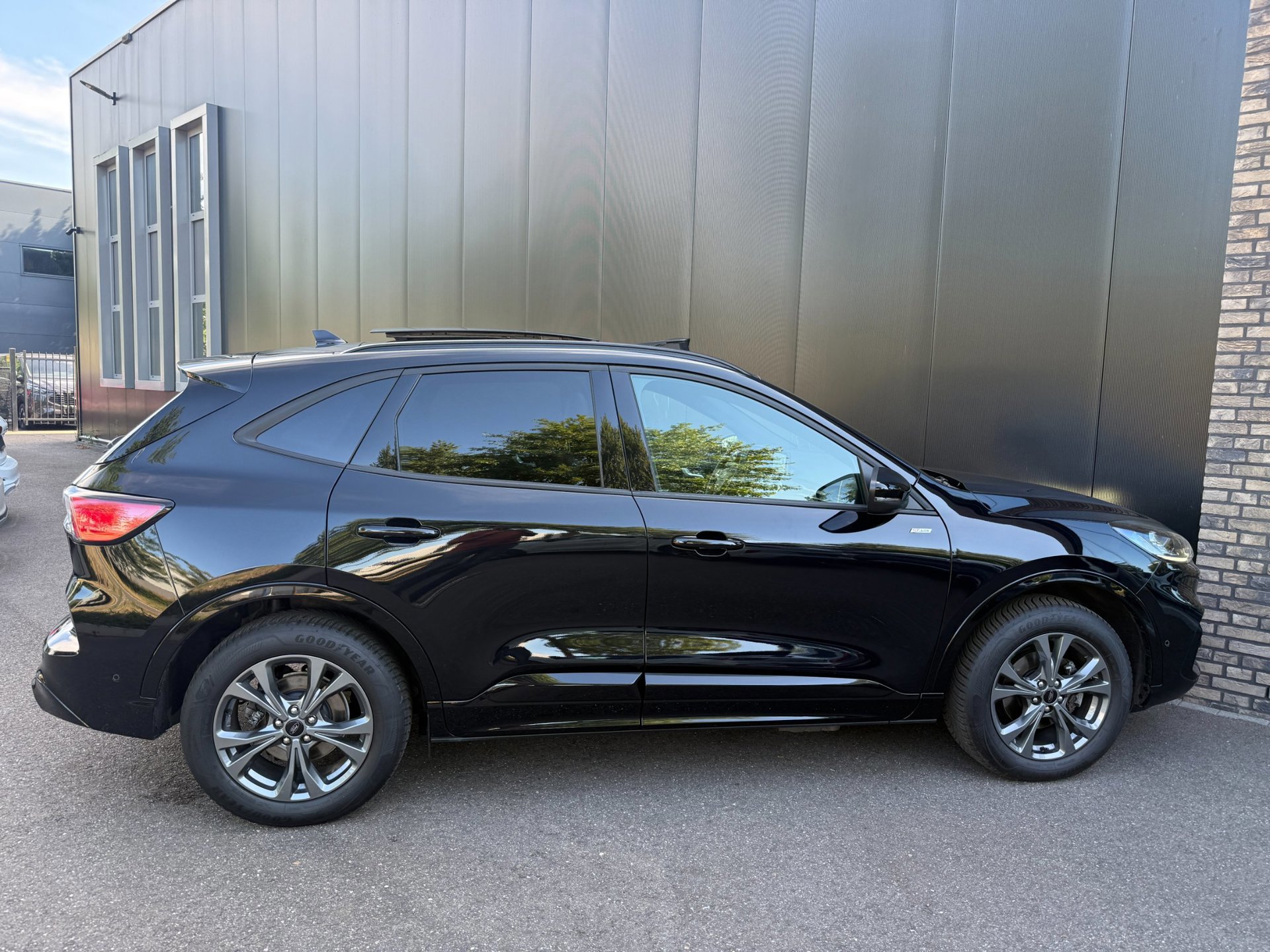 Ford Kuga 2.5 225pk PHEV ST-Line X (2023), foto 6
