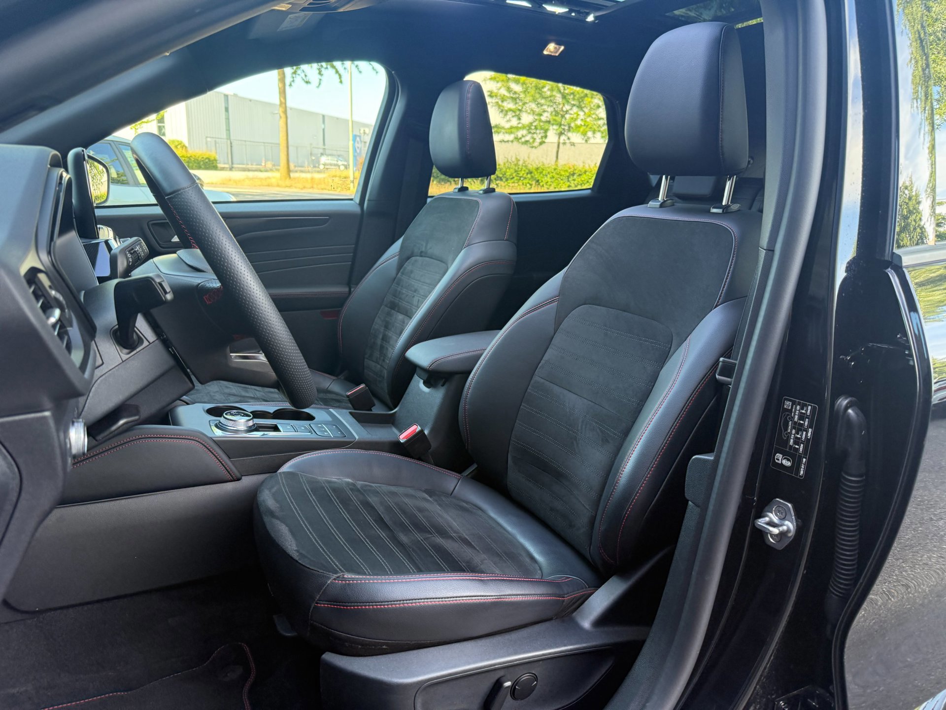 Ford Kuga 2.5 225pk PHEV ST-Line X (2023), foto 9