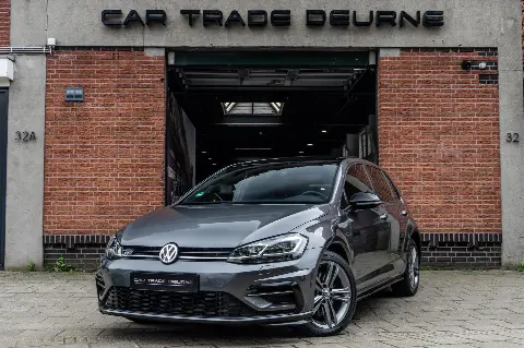 Volkswagen Golf 1.5 TSI Highline Business R (2018)