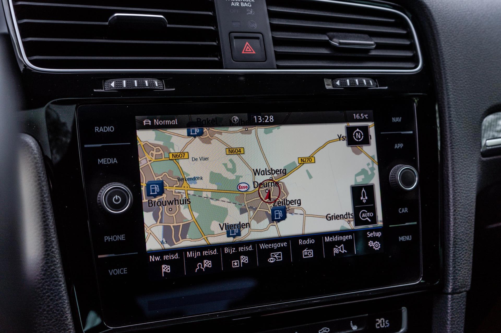 Volkswagen Golf 1.5 TSI Highline Business R (2018), foto 23