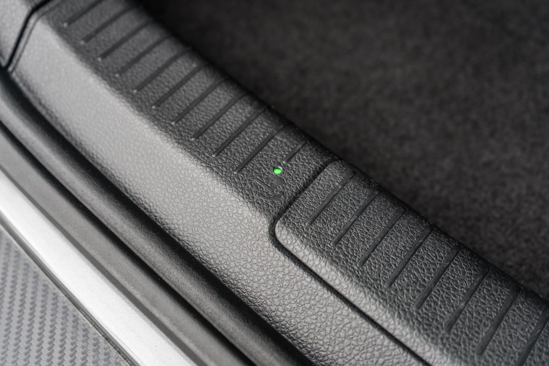 Volkswagen Golf 1.5 TSI Highline Business R (2018), foto 26