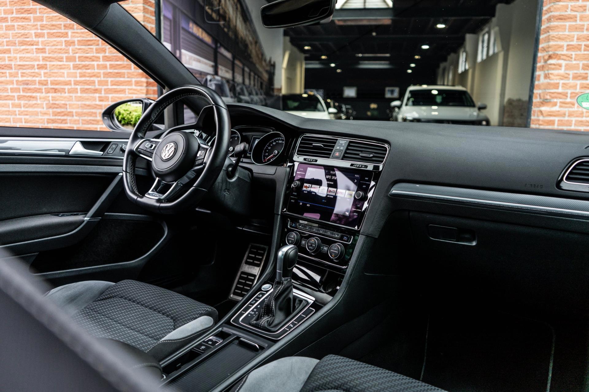 Volkswagen Golf 1.5 TSI Highline Business R (2018), foto 5