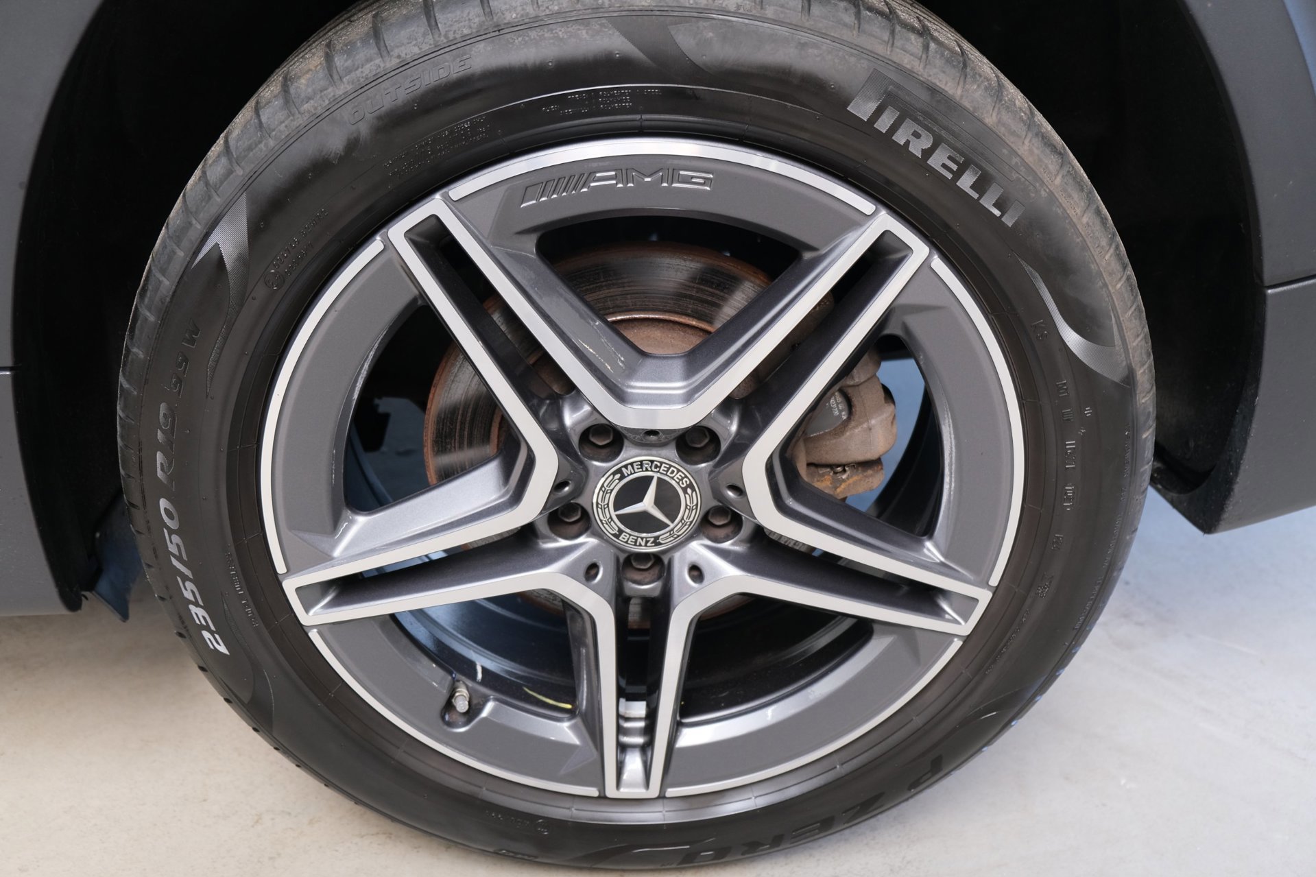 Mercedes-Benz GLB 220 D 4MATIC AMG > Grijs kenteken < Airco, Cruise, Trekhaak, Camera, Carplay. (2021), foto 38