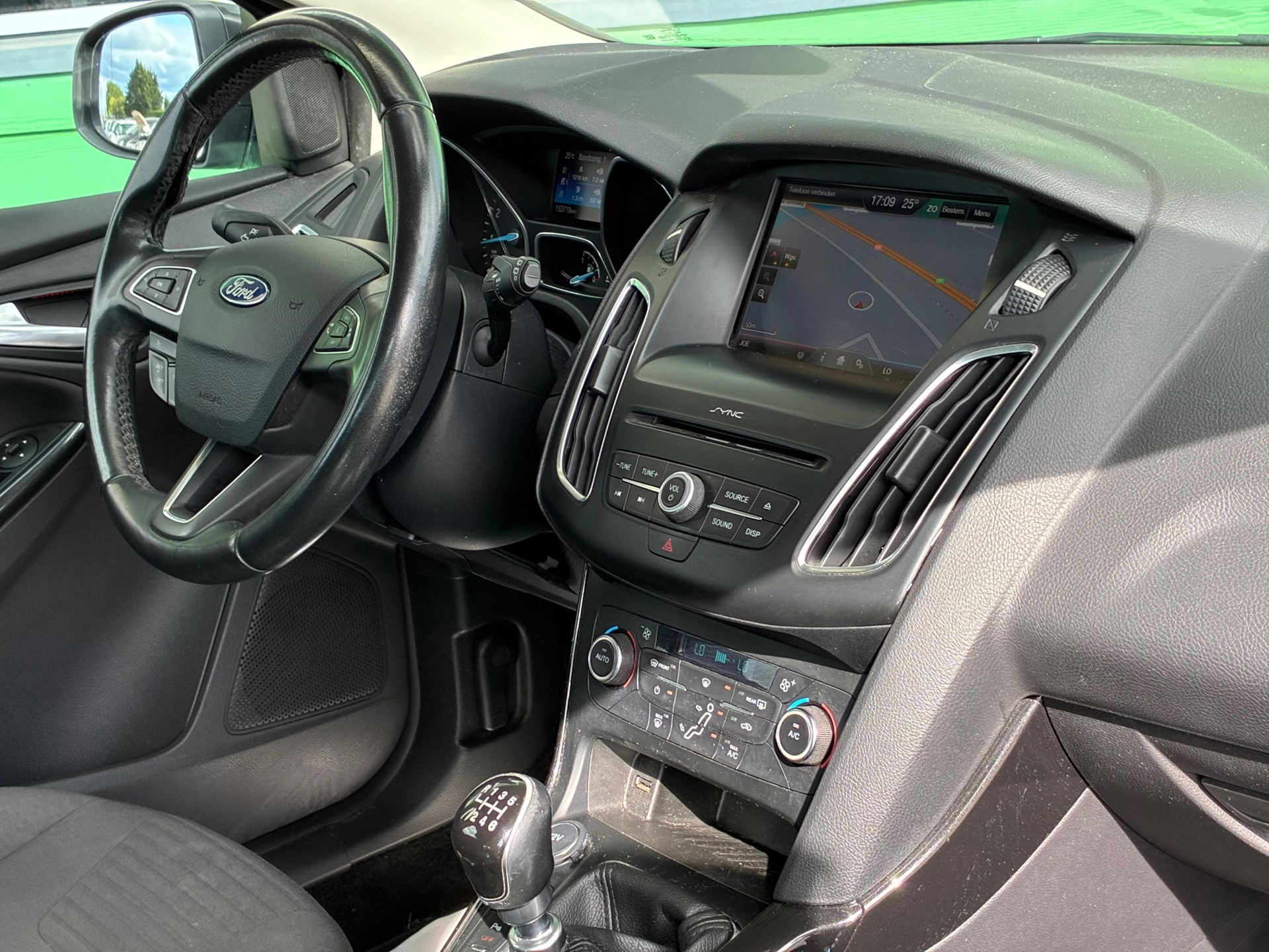 Ford Focus Wagon 1.0 Titanium (2016), foto 10