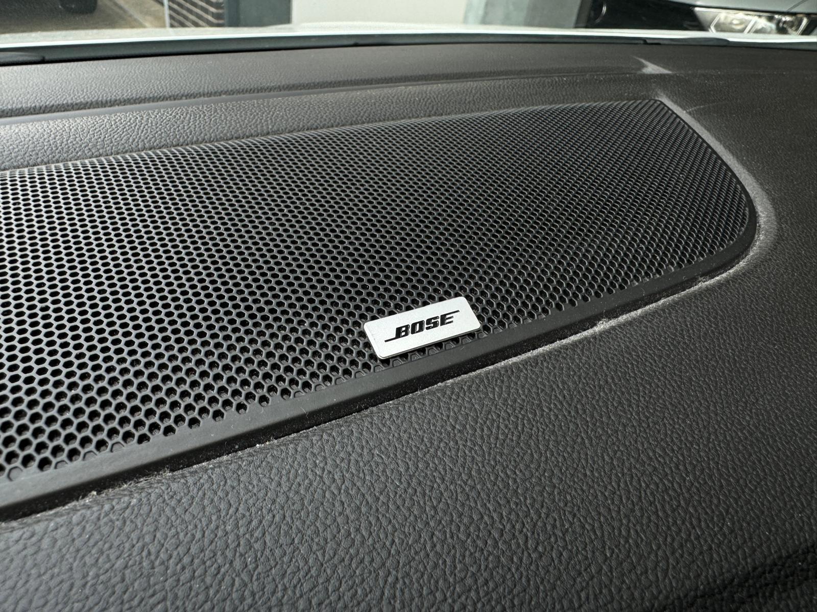 Renault Mégane Estate 1.2 TCe Bose (2017), foto 12