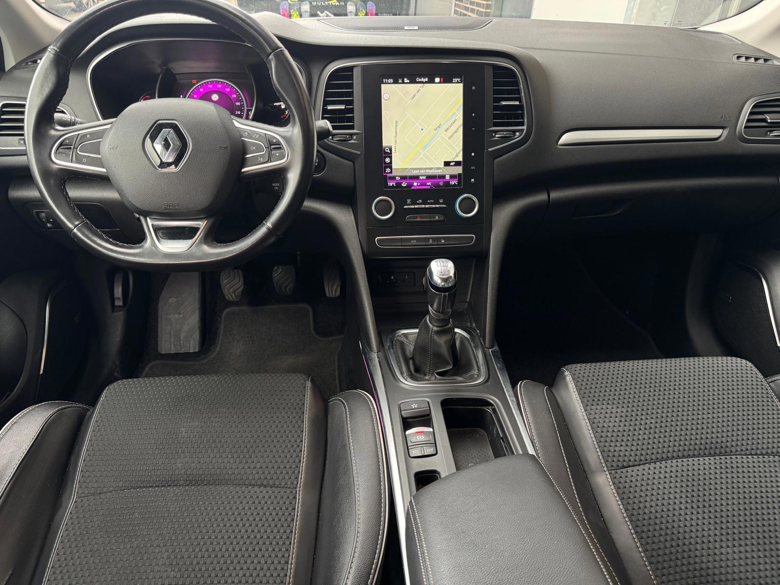Renault Mégane Estate 1.2 TCe Bose (2017), foto 10