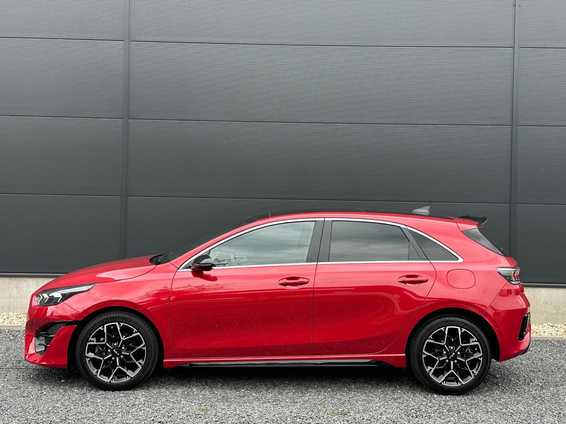 Kia Ceed 1.0 T-GDi GT-Line Actie (2024), foto 3