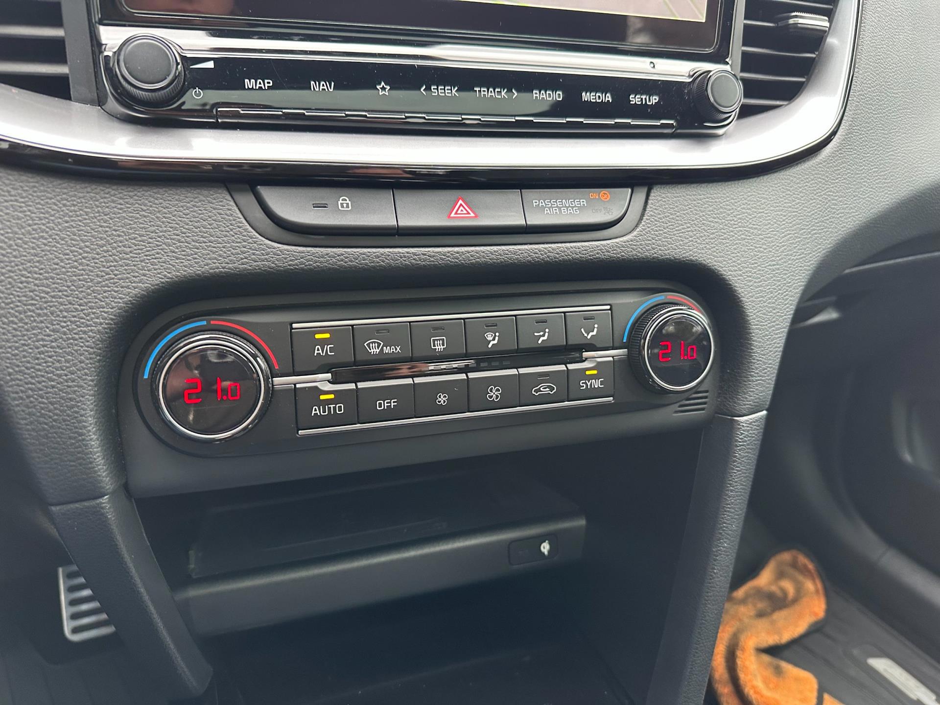 Kia Ceed 1.0 T-GDi GT-Line Actie (2024), foto 21