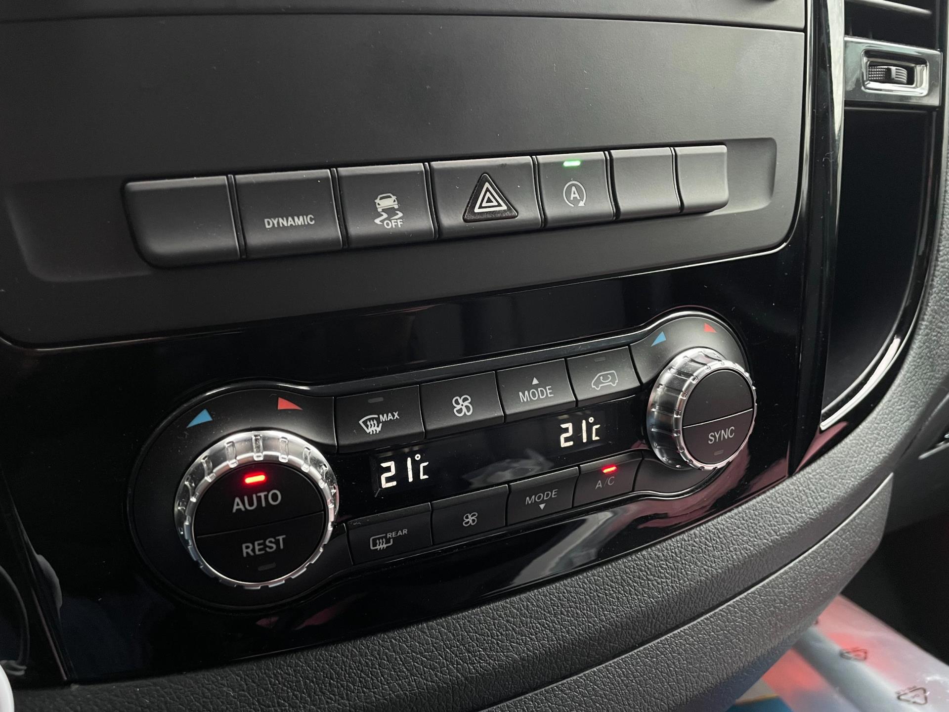 Mercedes-Benz Vito 119 CDI Lang (2023), foto 14