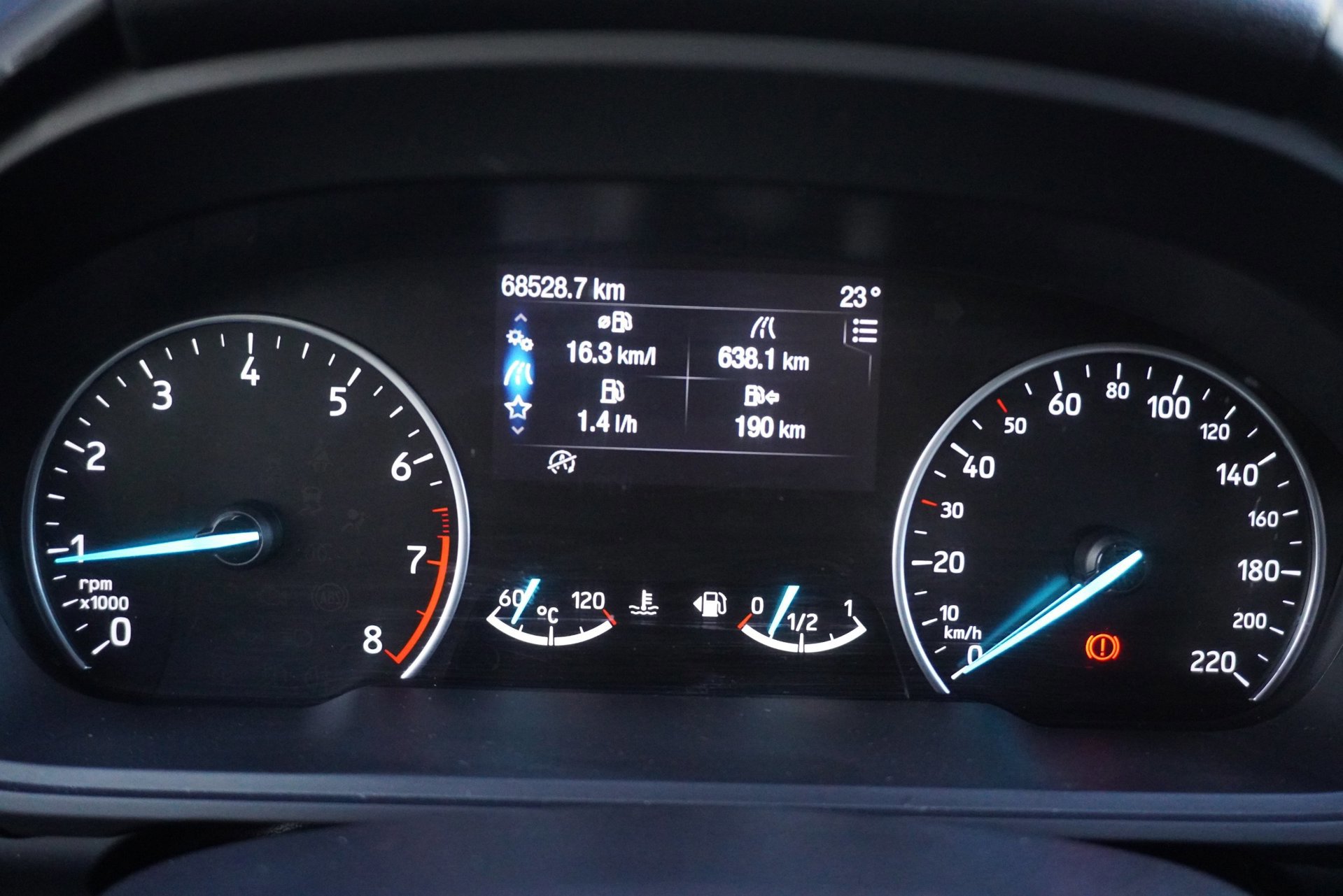 Ford EcoSport 1.0 EcoBoost ST-Line (2018), foto 13
